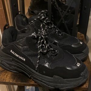 Balenciaga Men's Black Triple S (45) Tennis Shoes